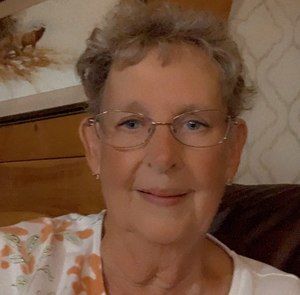 Meet your Posher, Brenda